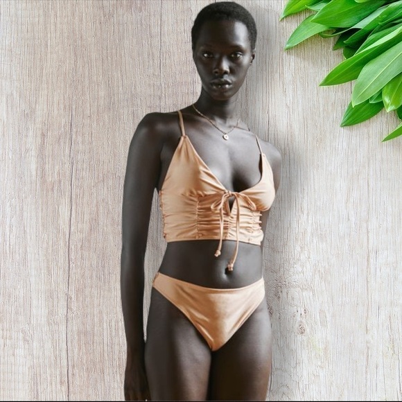 Urban Outfitters Out From Under Houdini Ruched Longline Bra in Melon XL - Picture 1 of 5